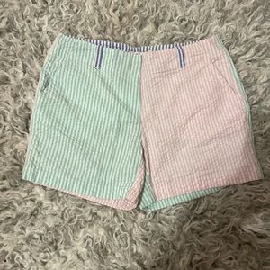 Vineyard Vines size 8 women’s shorts